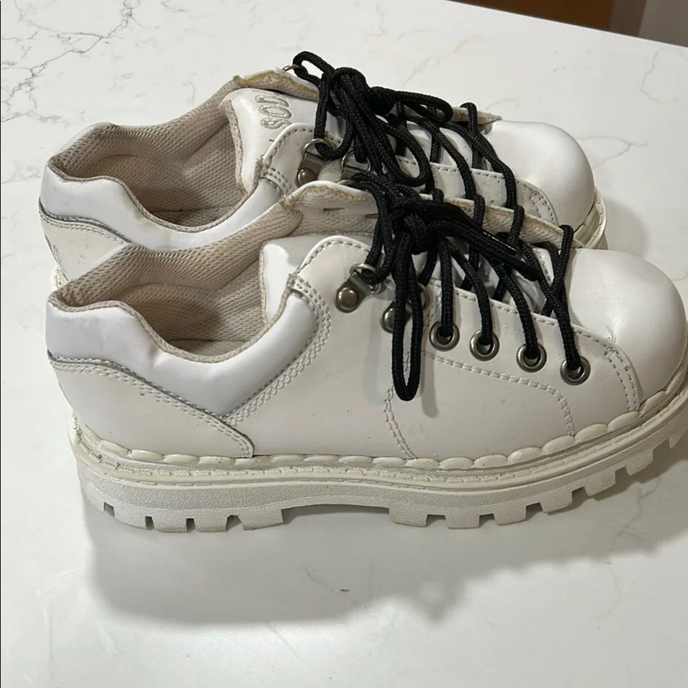 Vintage Y2K Chunky Platform Soda White Sneakers with Black Laces